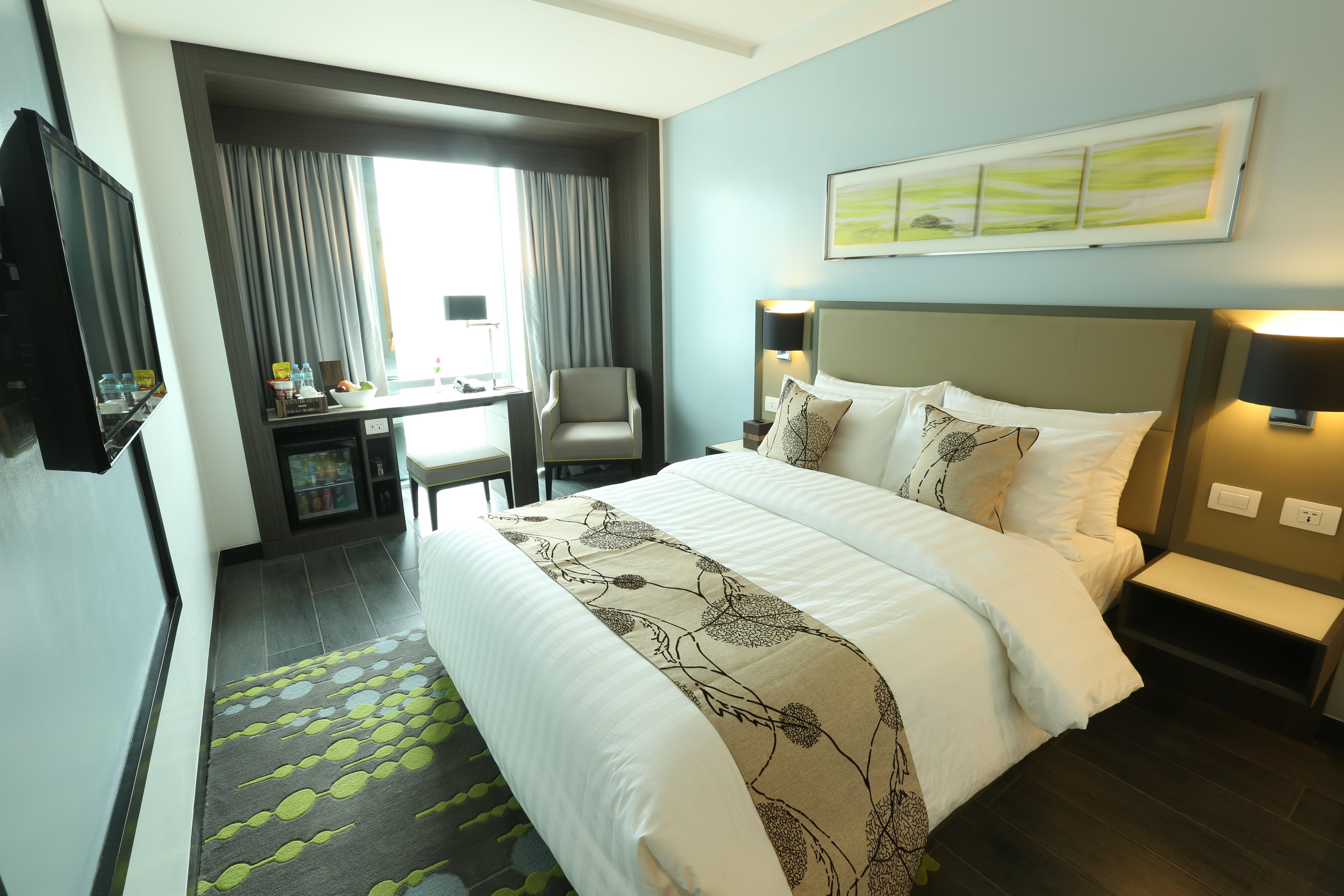 Belmont Manila Hotel 4*