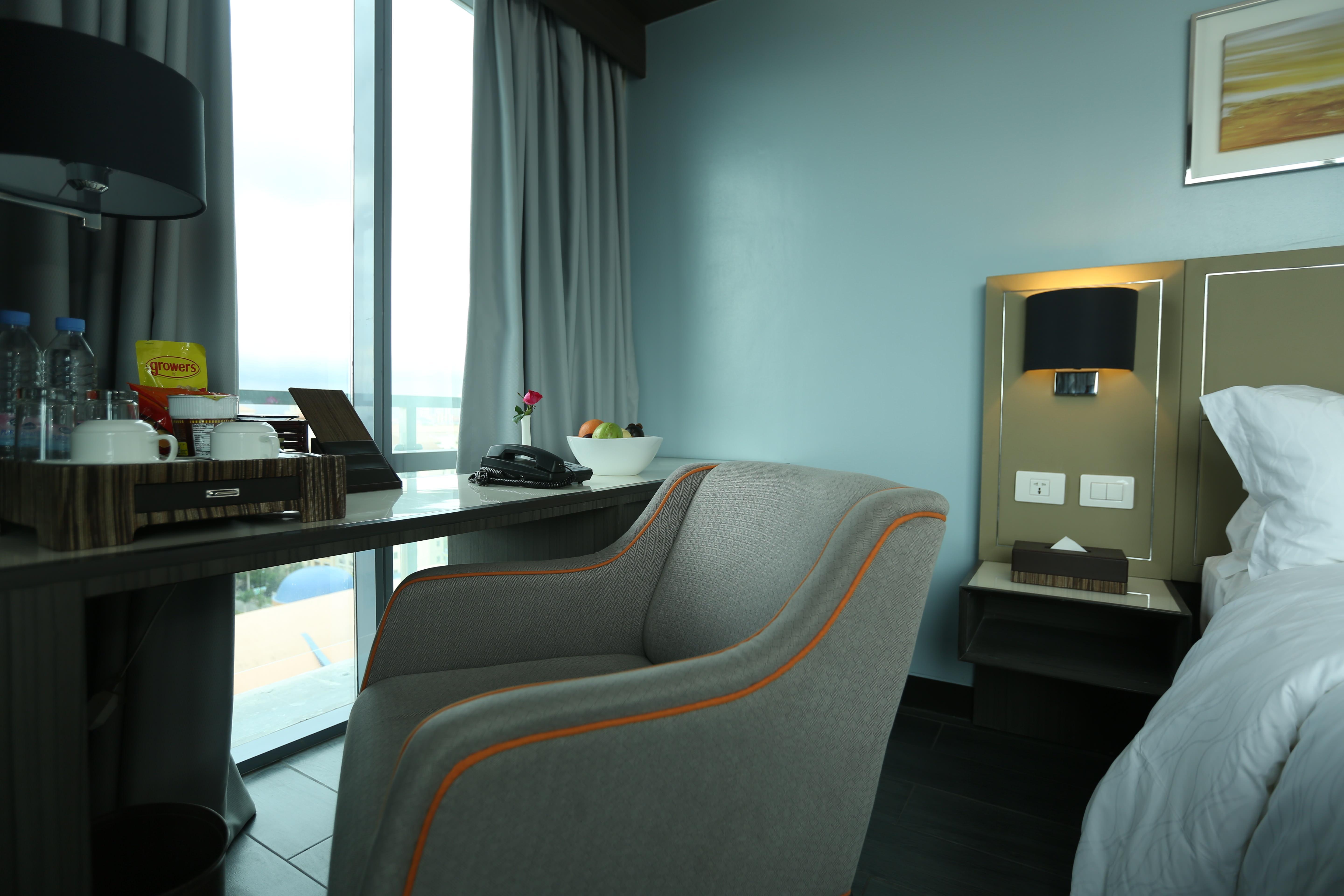 Belmont Manila Hotel 4*