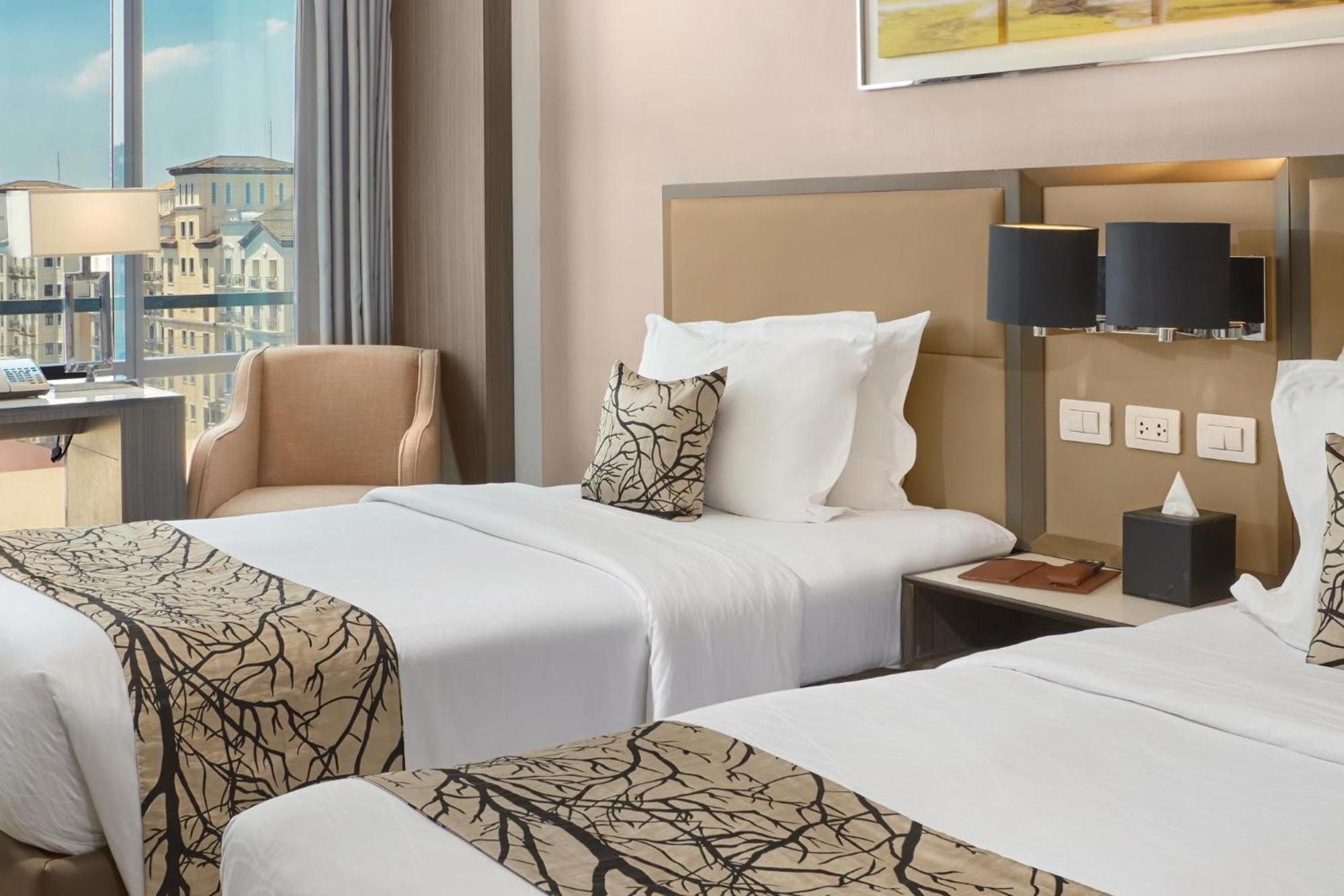 Hotel Belmont Manila 4*